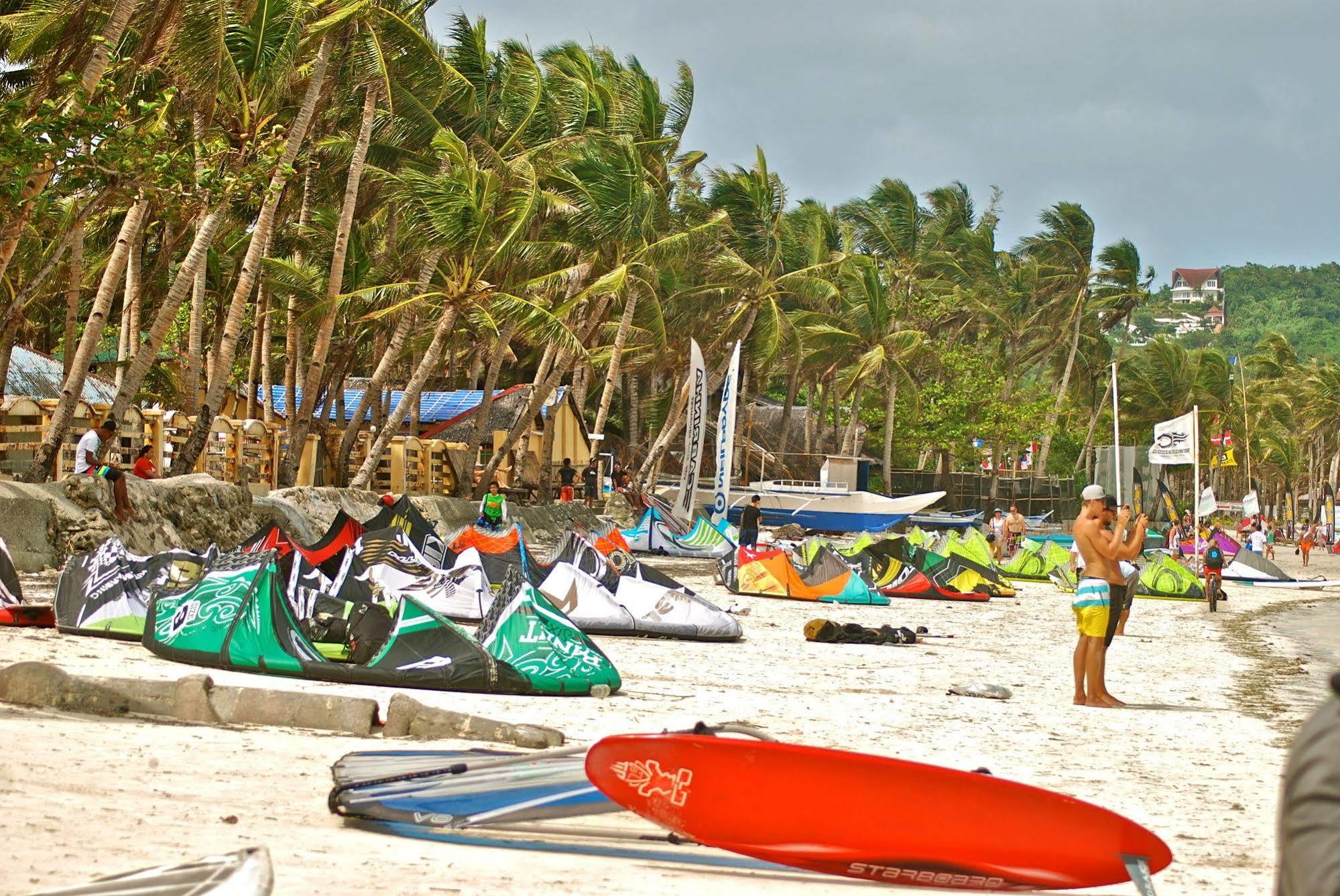 Rieseling Boracay Beach Resort Balabag  Ngoại thất bức ảnh
